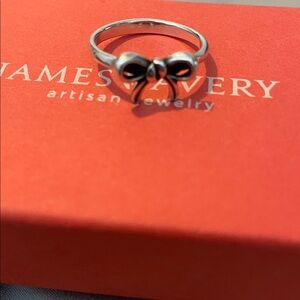 James Avery Silver Ribbon Ring